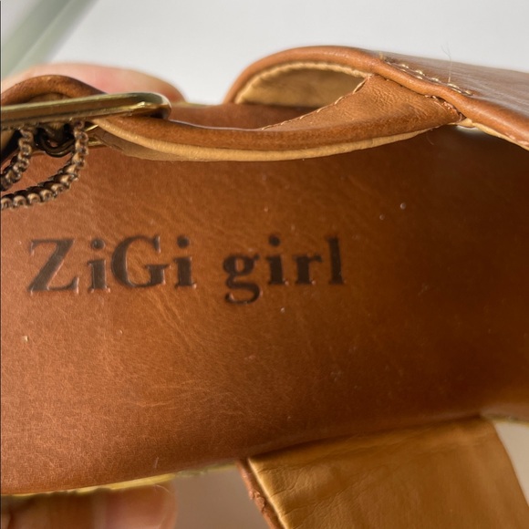 ZIGI ADALEE WOMENS FAUX LEATHER WEDGE SANDAL HEELS SIZE 6.5 - Picture 6 of 9